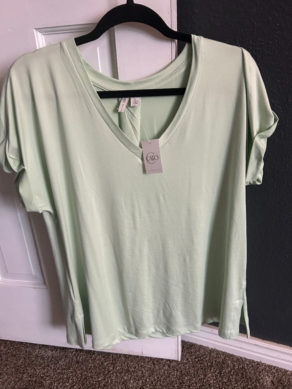NWT Cato Light Lime Green Super Soft V Neck Dolman Sleeve T Shirt Size Large